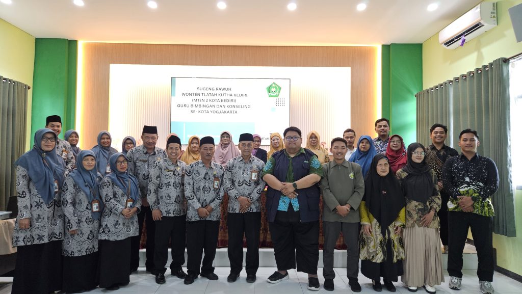 Guru MGBK Se-Kota Yogyakarta Laksanakan Studi Tiru ke MTsN 2 Kota Kediri